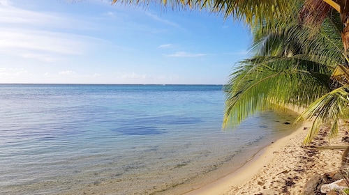 Villa Iris by Tahiti Homes 