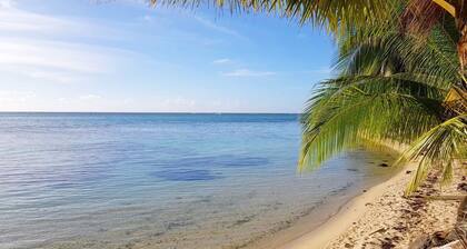 Villa Iris by Tahiti Homes