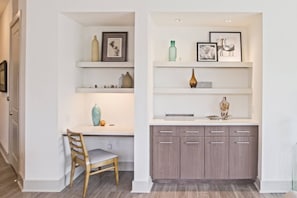 Interior - Best Location Walk Everywhere (Atlanta)