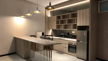 Romantic Apartment, 2 Bedrooms | Private kitchenette