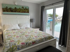 1 camera, una cassaforte in camera, Wi-Fi gratuito, lenzuola