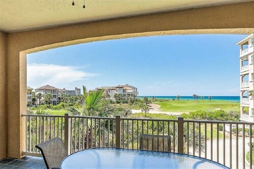 CB334 Romantic & Family Ocean & Golf Views - & bring your pet too!