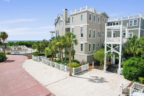 Exterior - Beach Lawn Cottage - Magnificent Oceanfront Coast Cottages Escape - Heated Pool (Saint Simons Island)