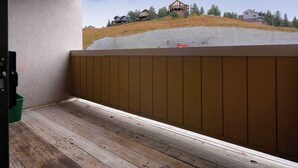 Unclassified image, 2 of 31, button - Snowcrest, Hot tub!  Walk to lifts! (Mt. Crested Butte)