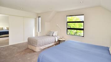 4 bedrooms, individually decorated, individually furnished