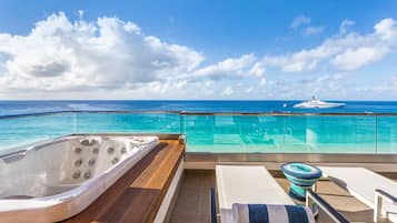Panoramic Penthouse, 3 Bedrooms, Hot Tub, Beachfront | Terrace/patio