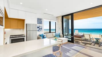 Condo de lujo, 1 habitación, hidromasaje, frente al mar | Cocina privada | Horno, parrilla de estufa, lavavajillas y tostadora