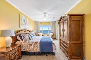 3 bedrooms, iron/ironing board, free Internet, bed sheets