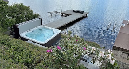 Amazing Updated Lakefront Cabin with Hot Tub and Dock