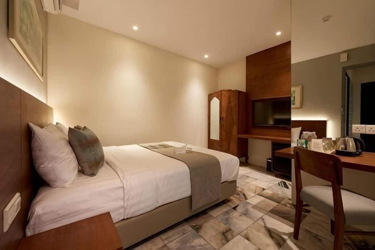 Literie de qualité supérieure, surmatelas, minibar