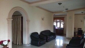 Unclassified image, 3 of 16, button - nelum resort and tours (Kochchikade)
