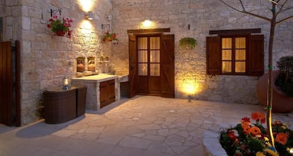 Arsorama Village Homes