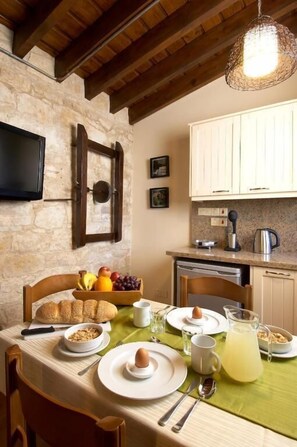 Superior Apartment, 1 Bedroom (The Parperikon of Mihaili) | Private kitchen | Fridge, oven, stovetop, coffee/tea maker - Arsorama Village Homes (Arsos)