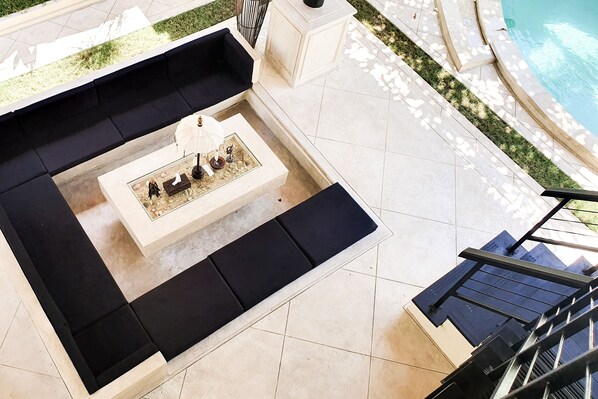 40-inch flat-screen TV with cable channels, TV