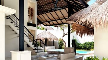 Free minibar, blackout curtains, iron/ironing board, free WiFi