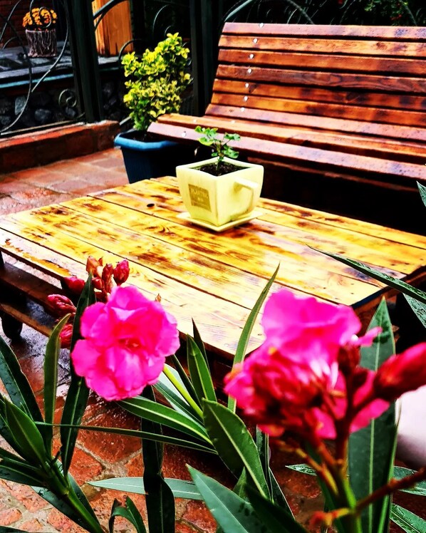 Terrace/patio - Hotisi Hotel (Tbilisi)