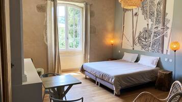 Comfort Room (Nature) | Garden view