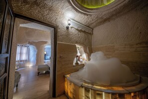 Habitación Elite | Bañera de hidromasaje