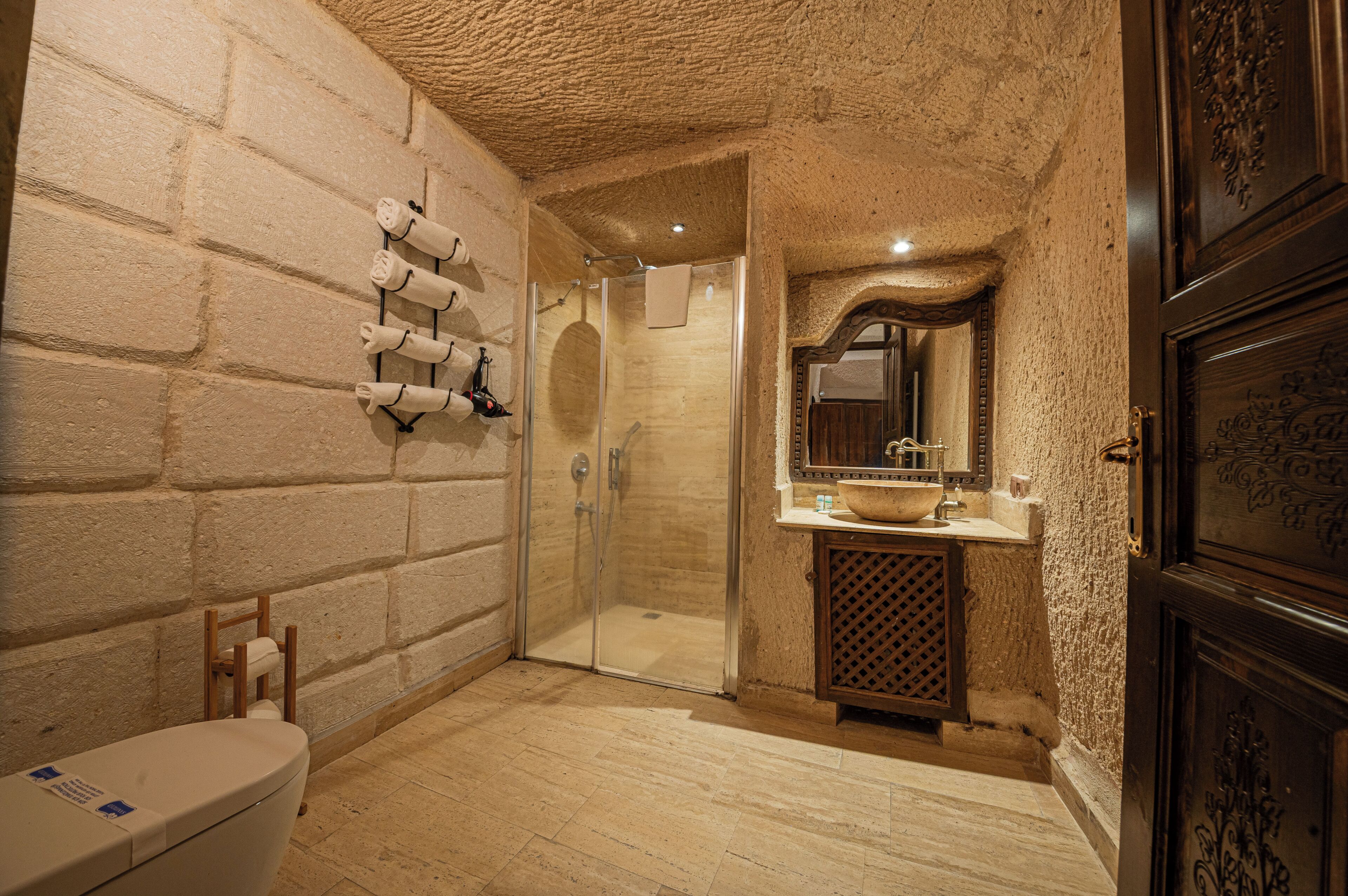 Deluxe Room | Bathroom