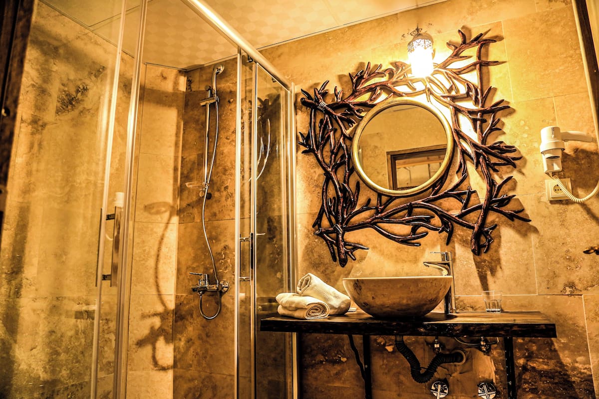 design room | 1 bedroom, minibar, in-room safe, individually furnished