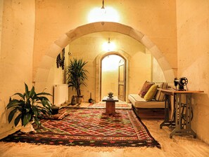 Lobby sitting area - Corner In Cappadocia (Ürgüp)