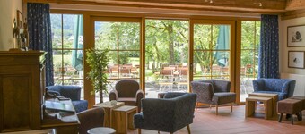 グートホフ ヴォルフガンゼー リゾート & イベント ホテル