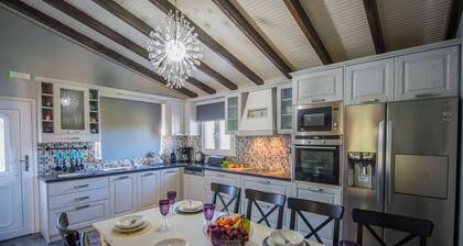 Villa Ζapphira Peritheia Corfu