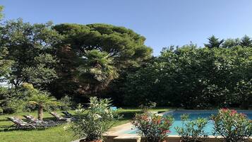Piscine extérieure