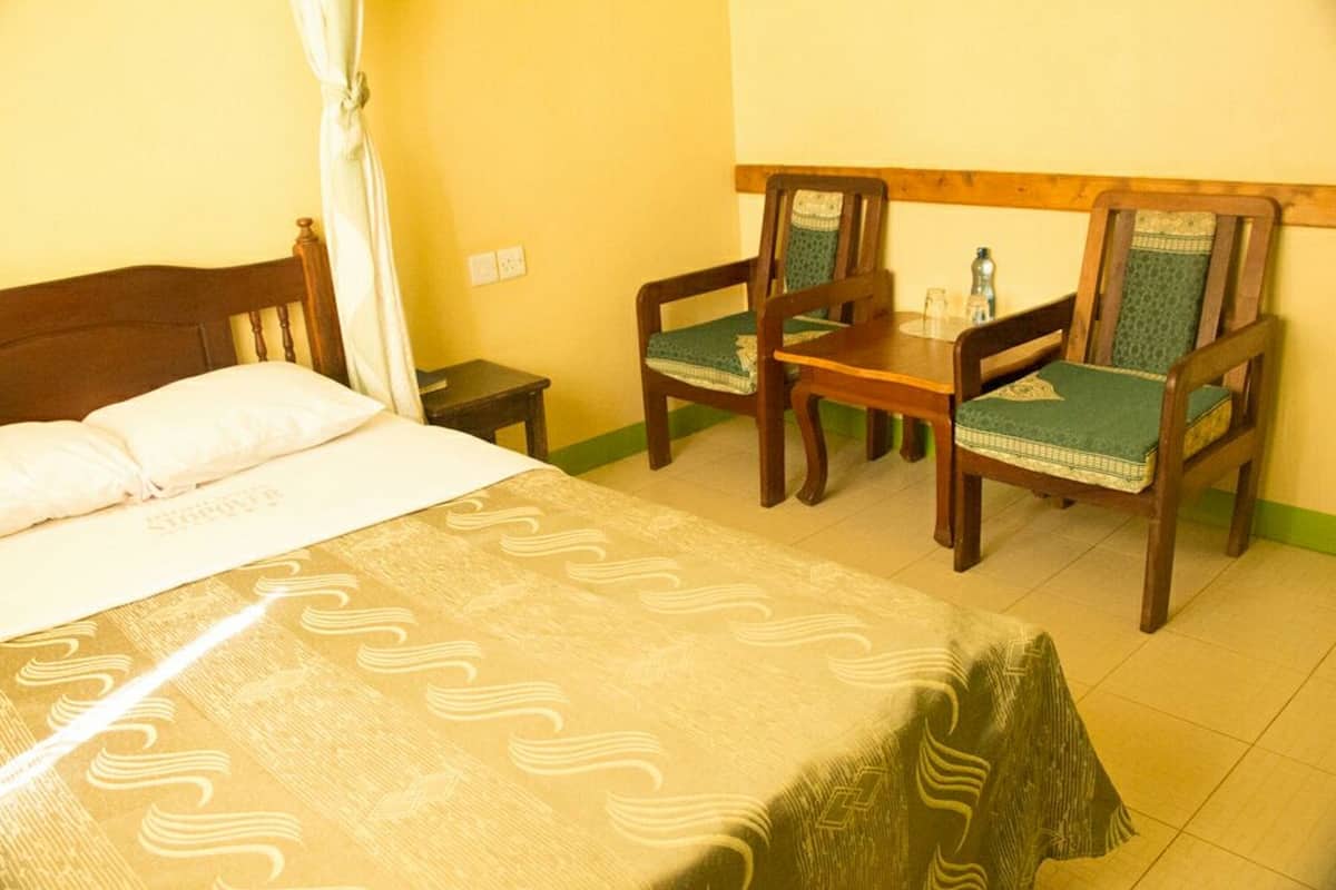 Standard Room | Memory foam beds, desk, blackout drapes, free WiFi