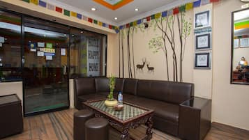 Lounge no saguão