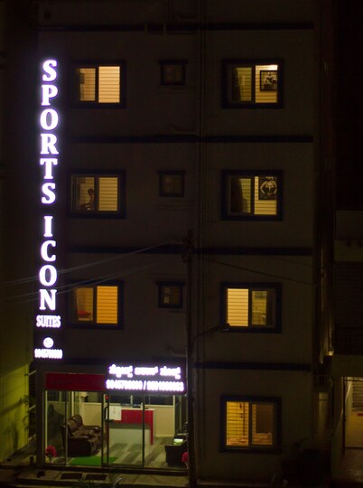 Sports Icon Suites