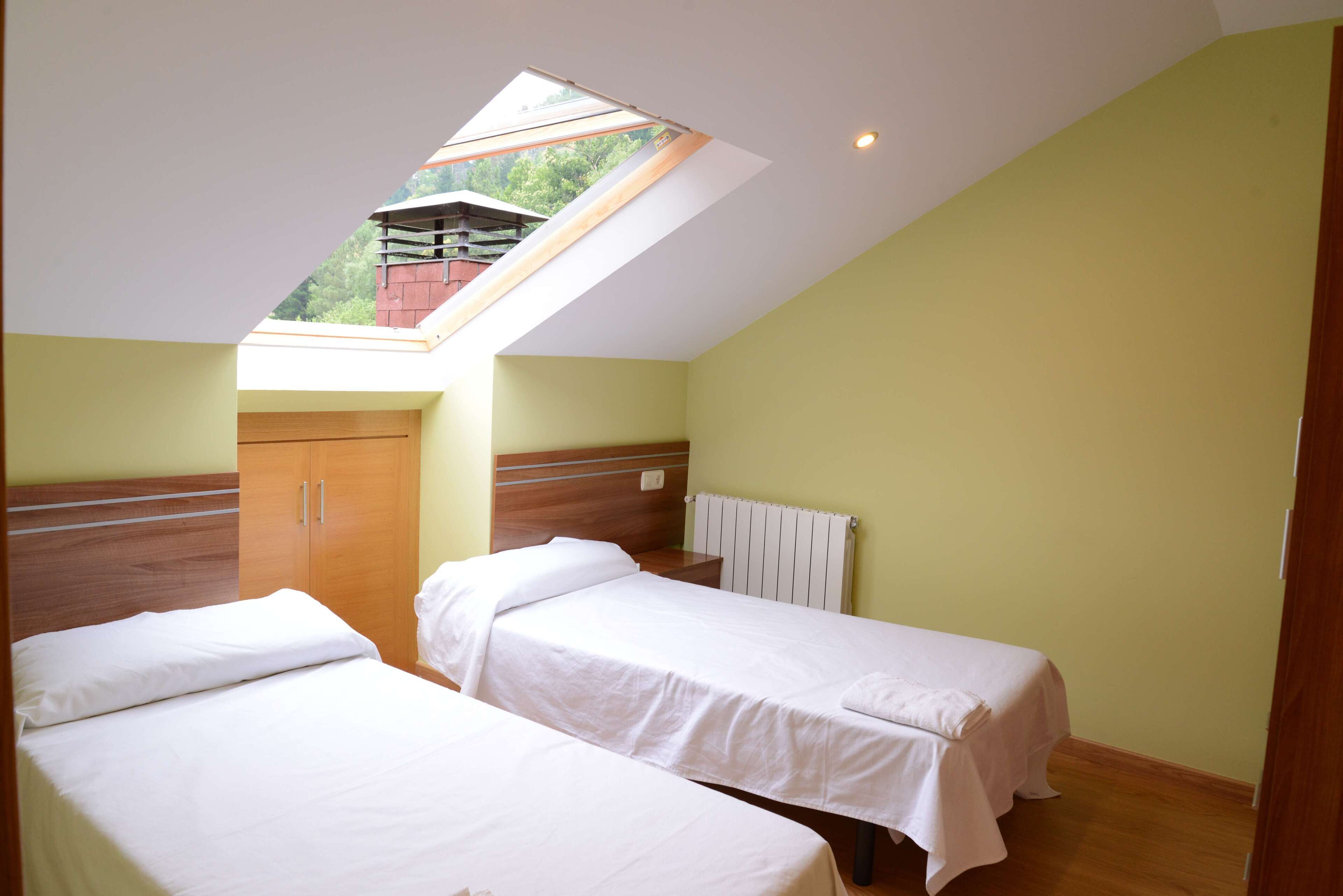 เพนท์เฮาส์, 2 ห้องนอน, ระเบียง | โต๊ะทำงาน, เตารีด/โต๊ะรีดผ้า, เตียงเสริม/เปล, Wi-Fi ฟรี