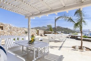Villa Deluxe, 5 habitaciones, alberca privada, vista al mar | Terraza o patio