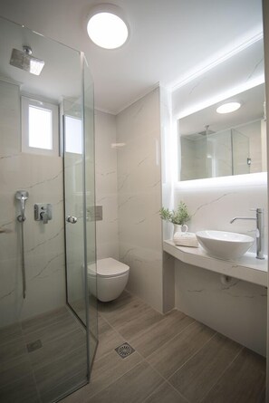 Bathroom - Dora Apartments (Malevizi)