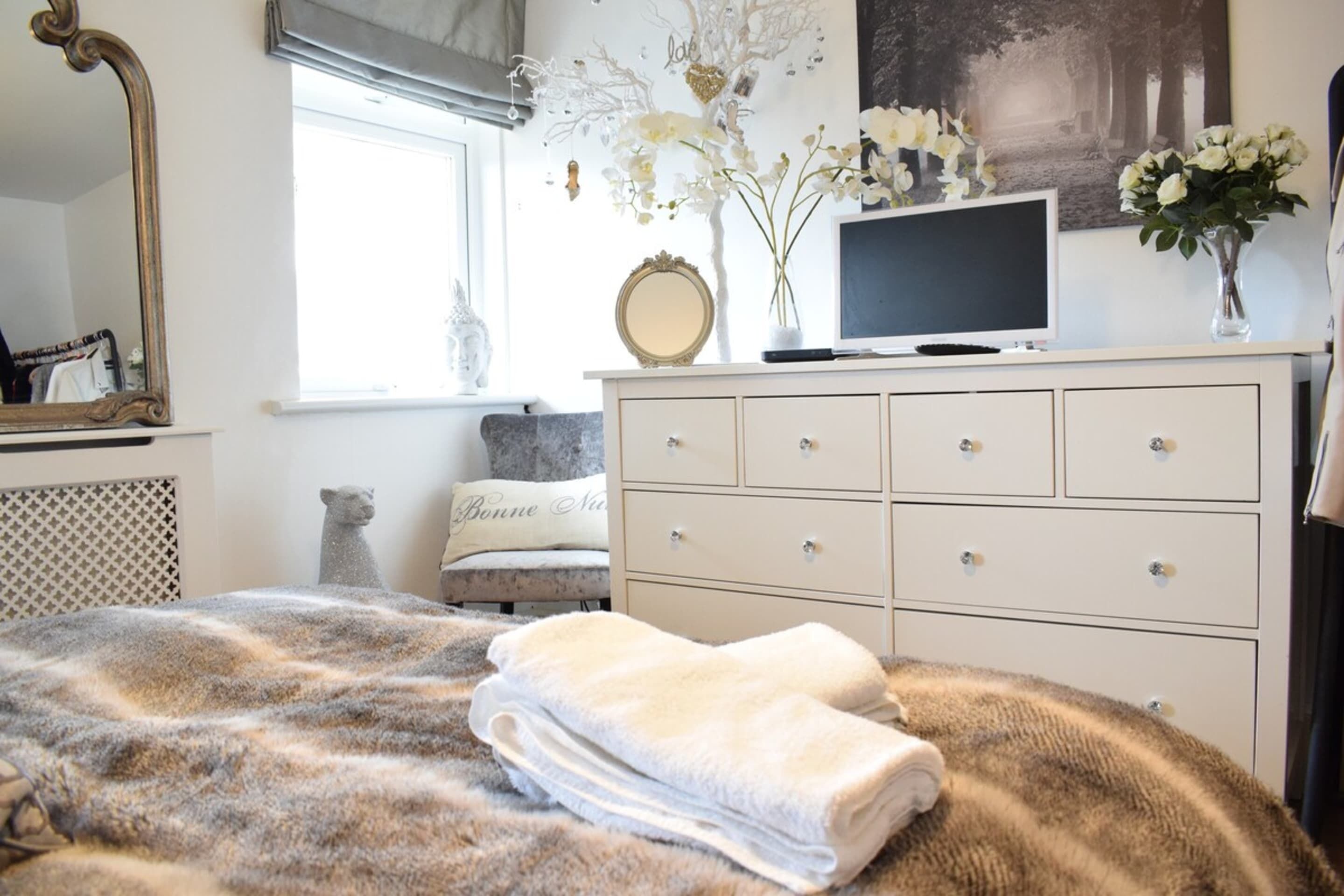 House (3 Bedrooms) | 1 bedroom, laptop workspace, iron/ironing board, free WiFi