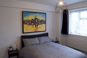 Huoneisto (1 Bedroom) | 1 makuuhuone, silitysrauta/-lauta, ilmainen Wi-Fi, vuodevaatteet