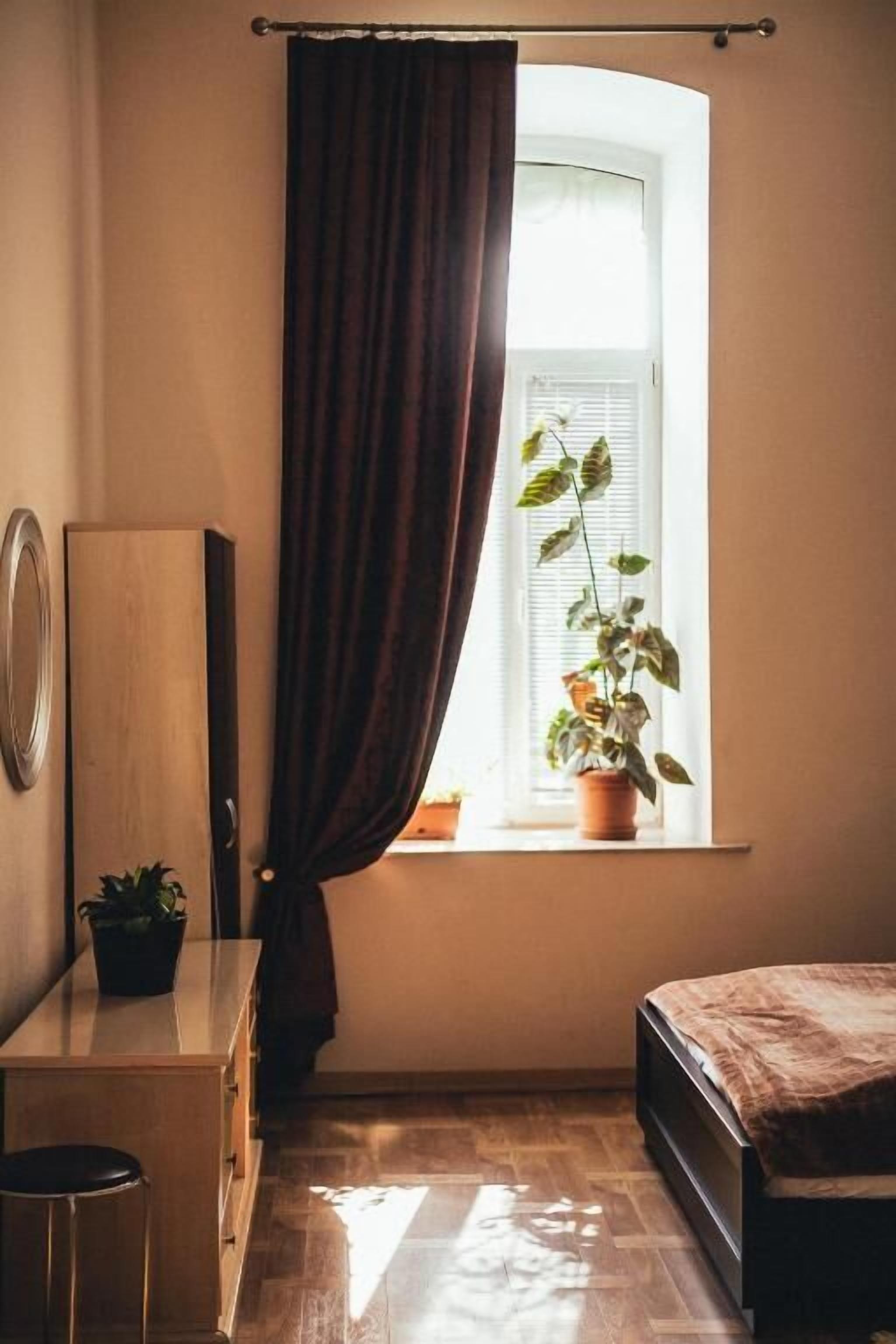 Habitación triple familiar | Decoración individual, mobiliario individual, cortinas opacas