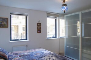 Apartment (3 Bedrooms)