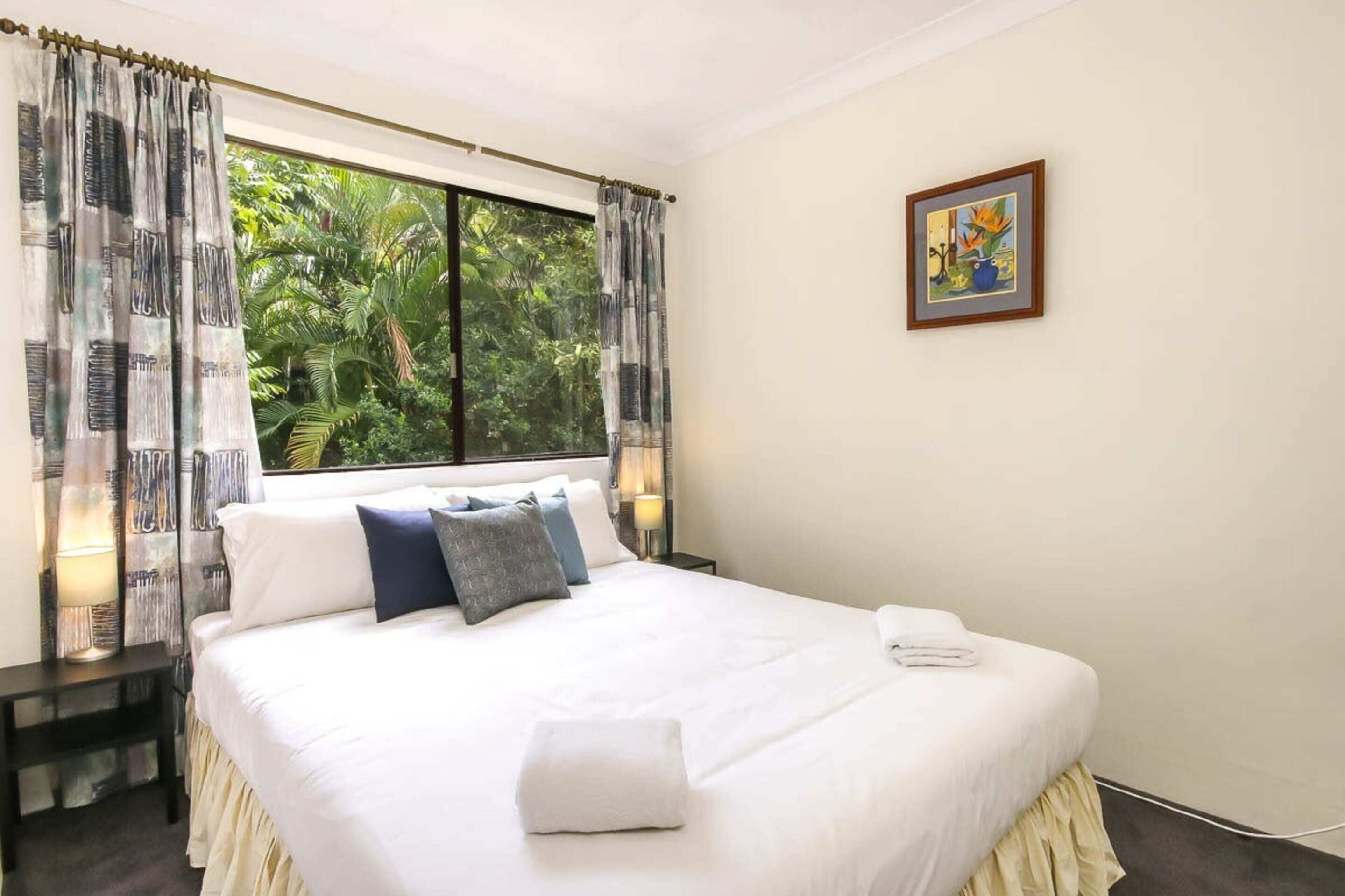 Apartment (2 Bedrooms)