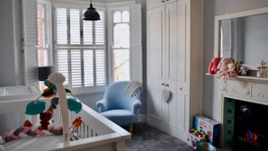 Unclassified image, 4 of 14, button - Spacious 2 Bedroom Family Home in Earlsfield (London)