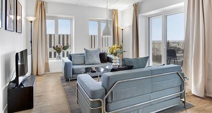 Two-bedrooms Apartment With Amazing View and Sunny Balcony Next to Royal Arena