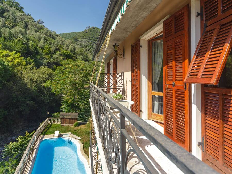 Økonomi-dobbeltrom | Utsikt fra balkong