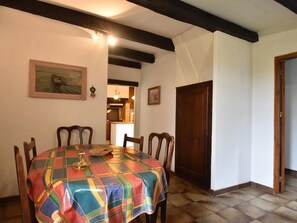 تناول الطعام