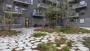 Property entrance - Modern and Bright Apartment Near Metro Station in Copenhagen Orestad (Copenhagen)