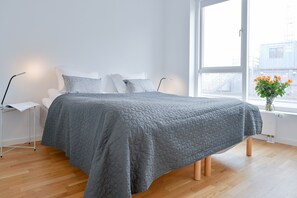 3 bedrooms, iron/ironing board - Modern and Bright Apartment Near Metro Station in Copenhagen Orestad (Copenhagen)