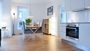 Huoneisto, 3 makuuhuonetta, parveke | Oleskelualue