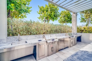 BBQ/picnic area - Sentral Wynwood (Miami)