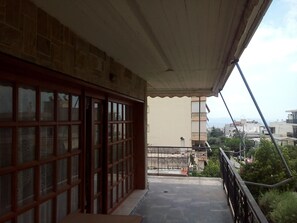 Property grounds - Urban resort appartment (Glyfada)