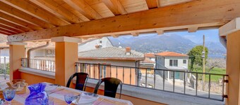 Cappuccino: with balcony and near to the beach