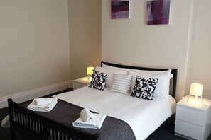 하우스 | 3 개의 침실, 노트북 작업 공간, 다리미/다리미판, 무료 WiFi